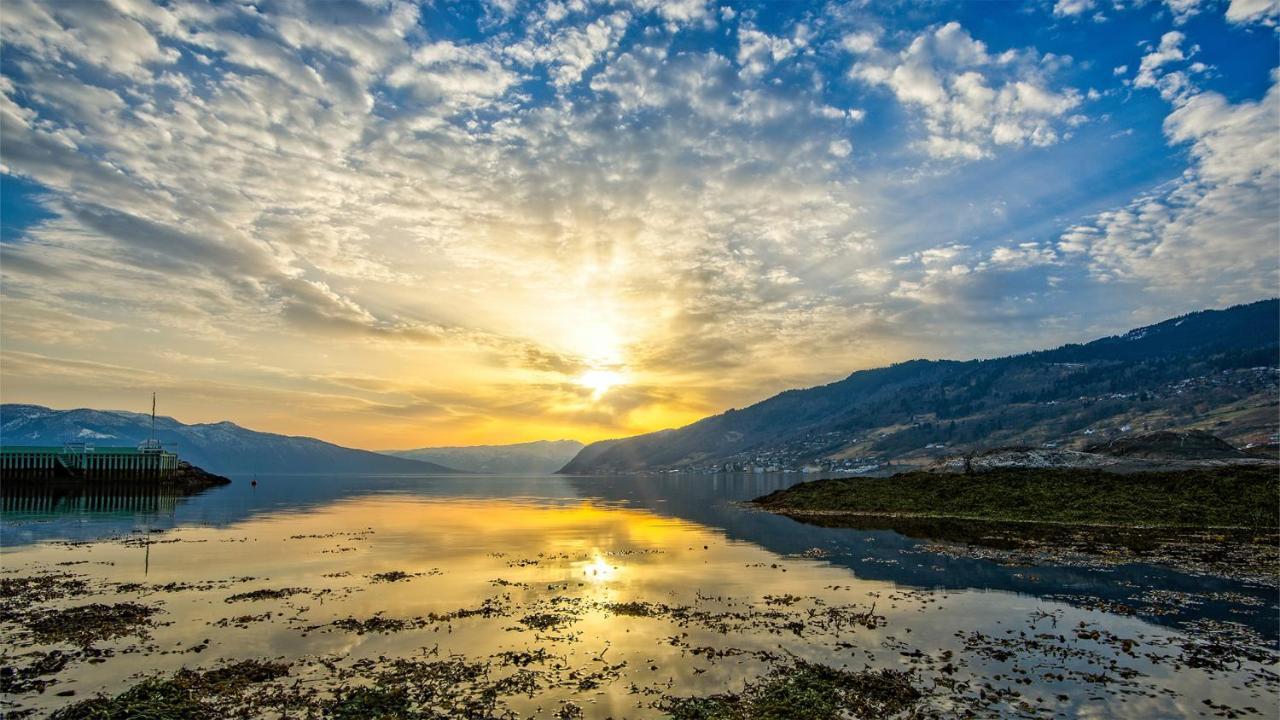 Sognefjord Hotel Hermansverk Exteriér fotografie