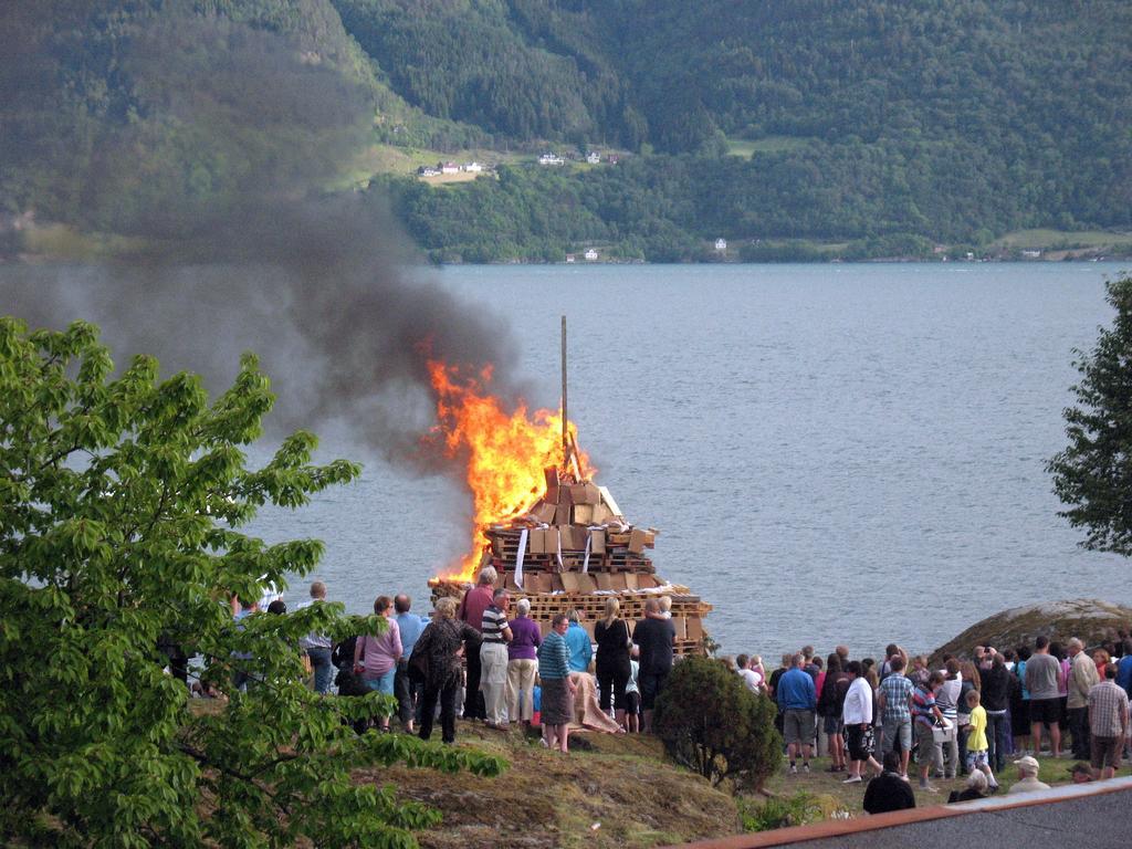 Sognefjord Hotel Hermansverk Exteriér fotografie